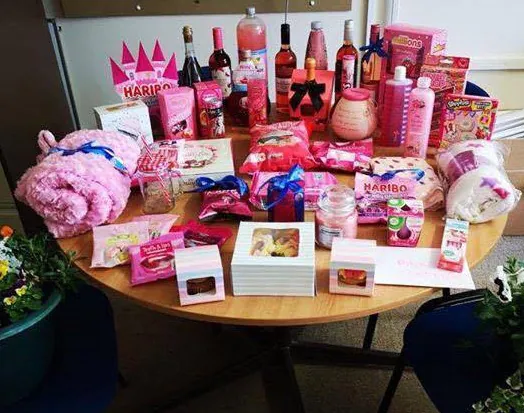 Fold Hill Foods Raises Funds for Breast Cancer Care